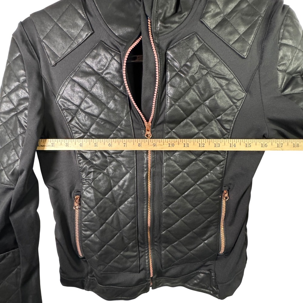 Victoria Sport Quilted Faux Leather Moto Jacket Rose Gold Black XS Athleisure - Picture 5 of 7